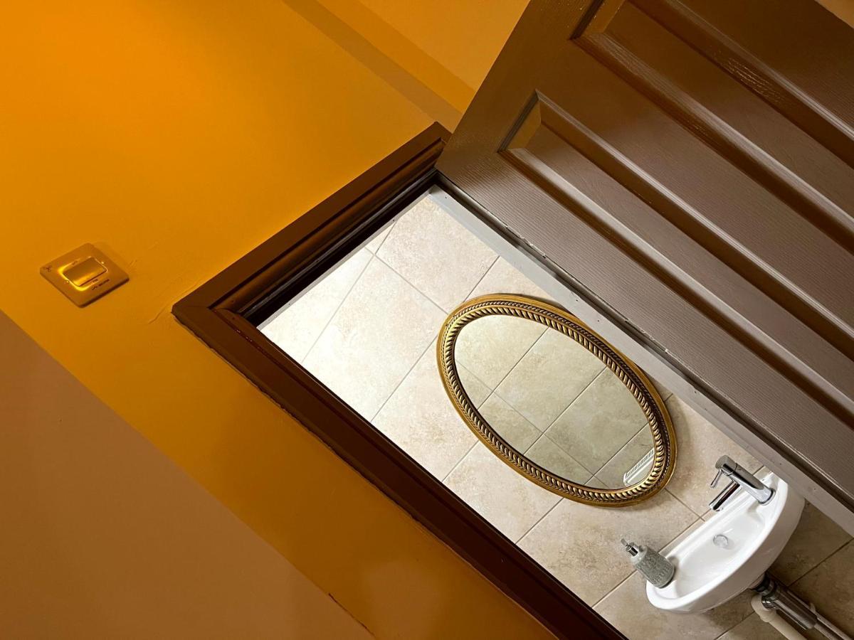 Top Floor Bed and Breakfast Lincoln Exterior foto