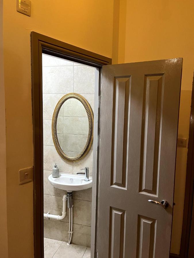 Top Floor Bed and Breakfast Lincoln Exterior foto